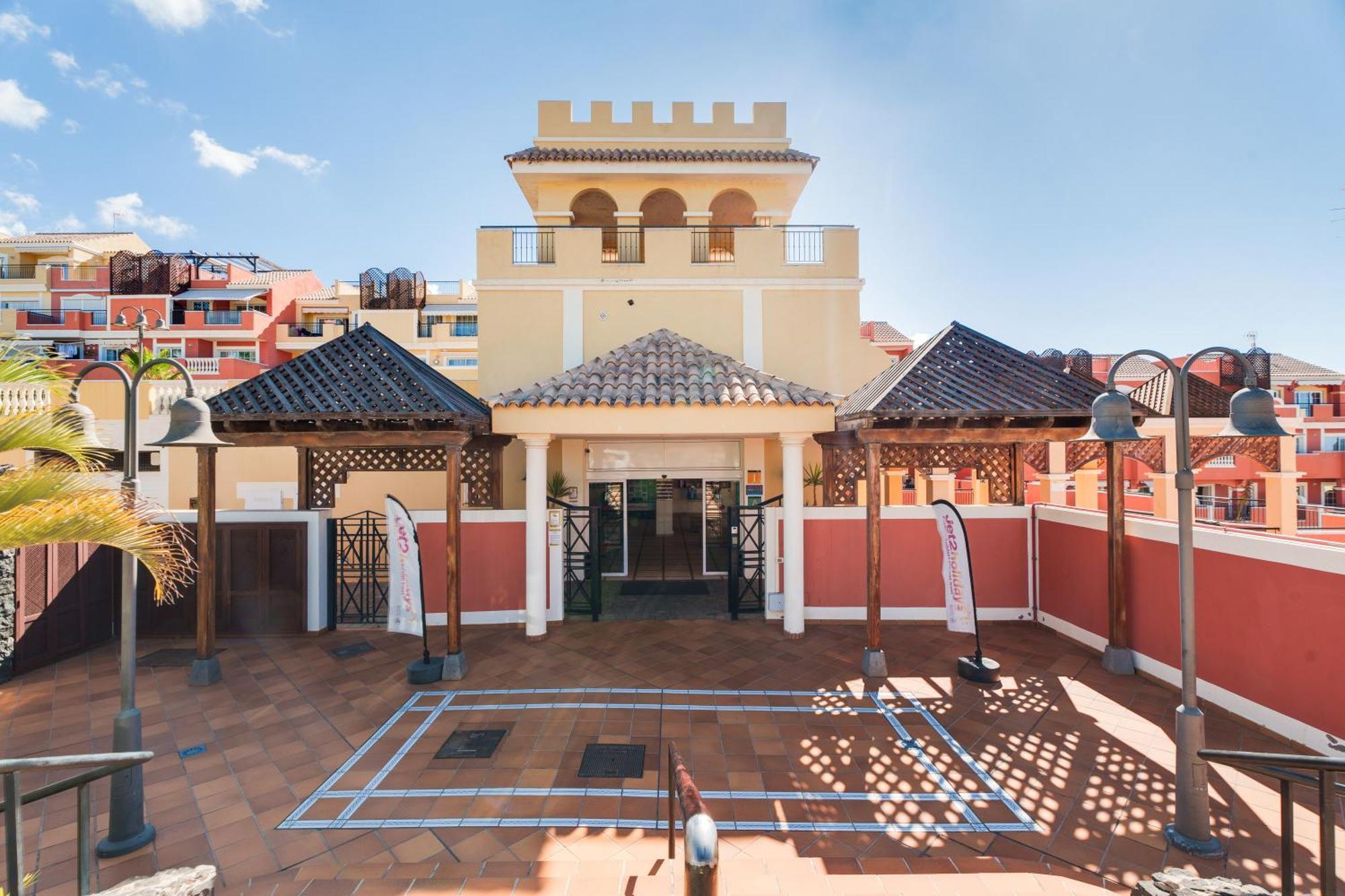 Апартаменти Granada Park S01B Арона Екстер'єр фото